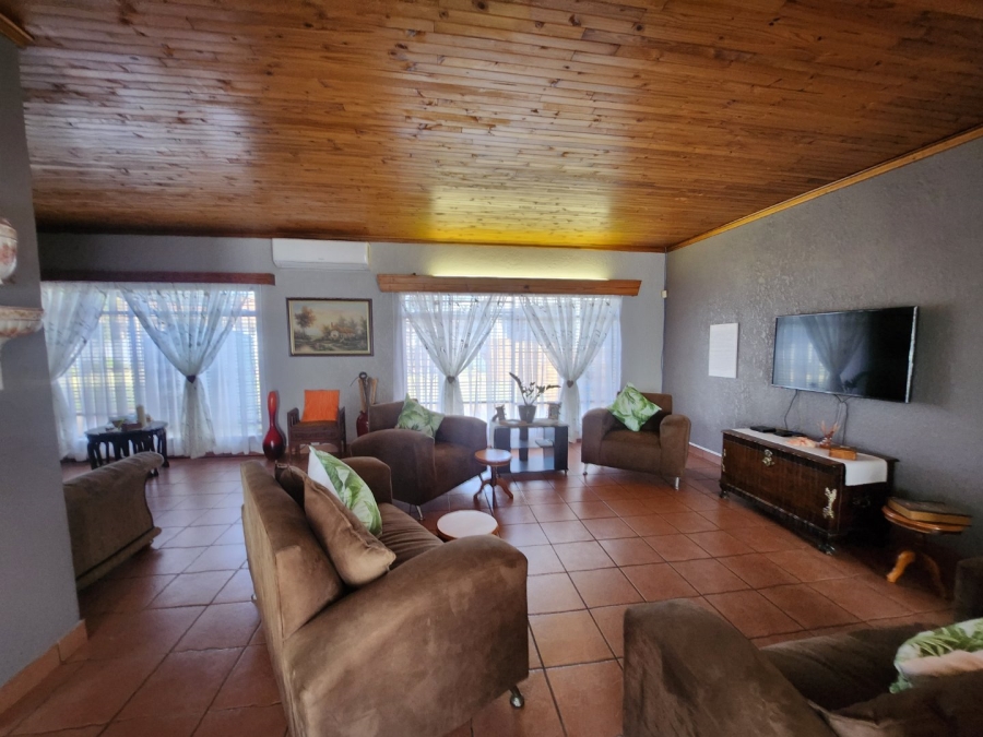 3 Bedroom Property for Sale in Stilfontein Ext 4 North West